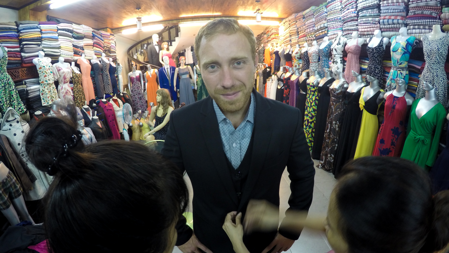 suit tailor custom hoi an vietnam backpacker guide where (1 of 1)