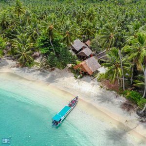 review beng bengs surf camp mentawai islands mentawais surf resort indonesia